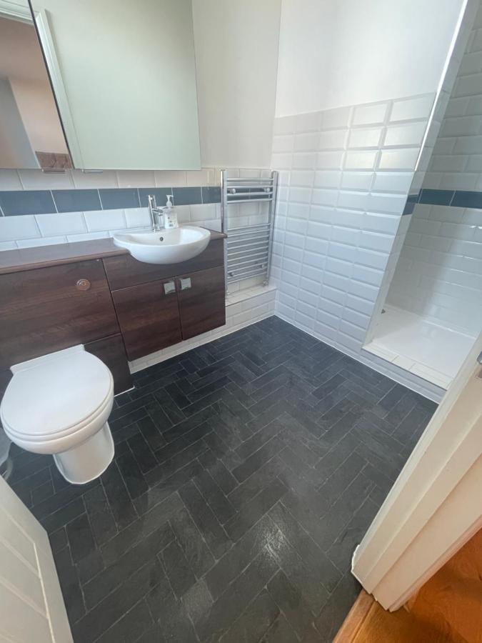 Cosy Room Near Westfield Stratford Лондон Екстериор снимка