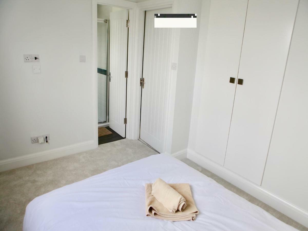 Cosy Room Near Westfield Stratford Лондон Екстериор снимка